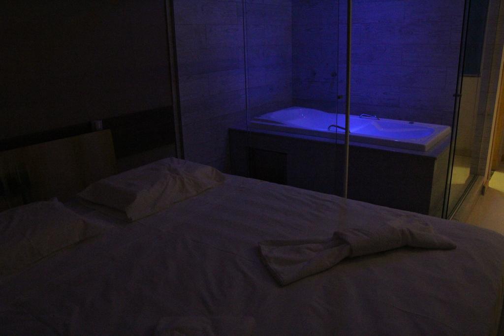 Hotel Paraiso Das Aguas Tucano Room photo