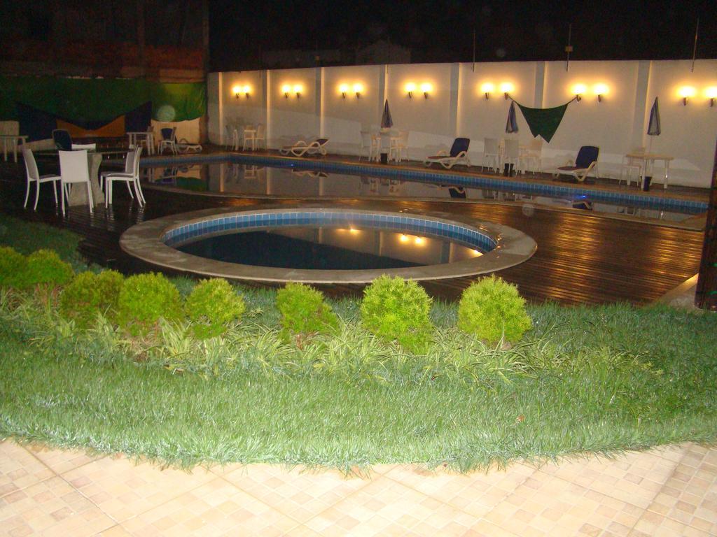Hotel Paraiso Das Aguas Tucano Exterior photo