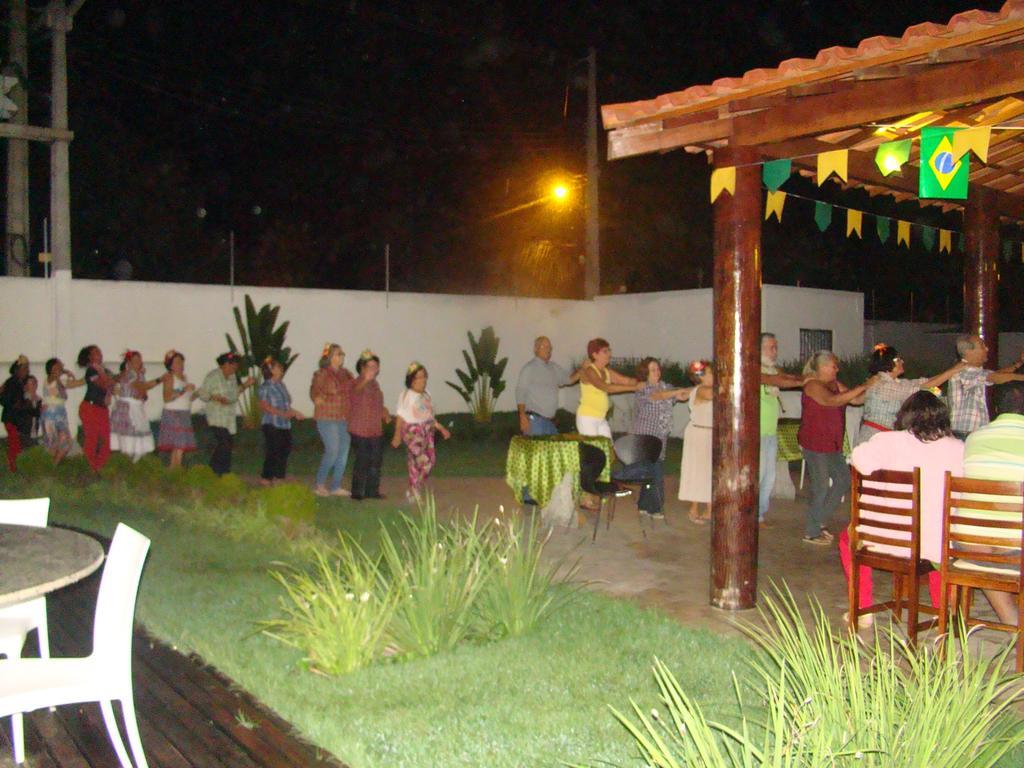 Hotel Paraiso Das Aguas Tucano Exterior photo