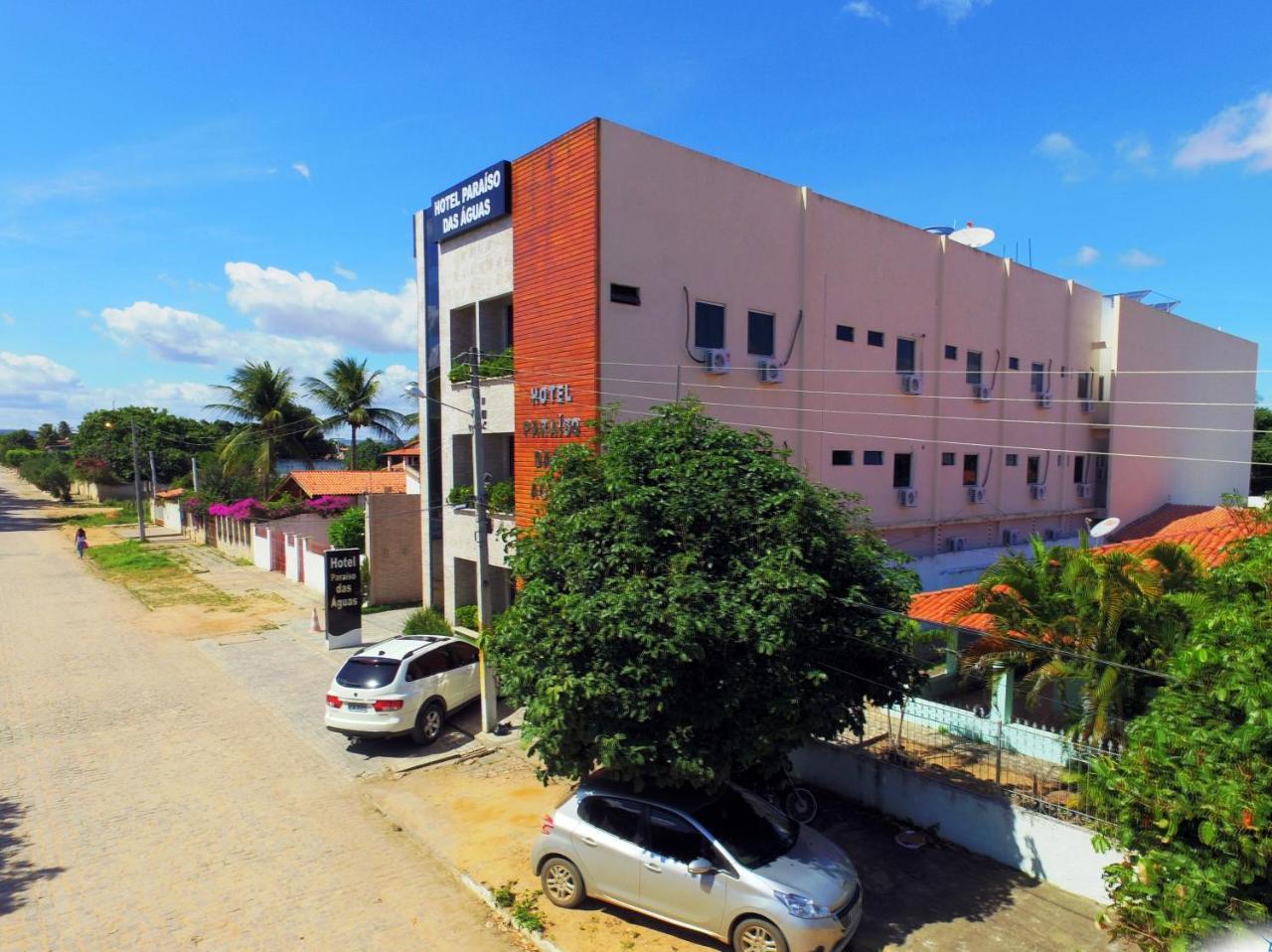 Hotel Paraiso Das Aguas Tucano Exterior photo